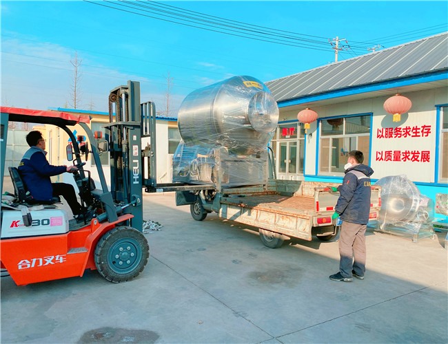 800L變頻水冷真空滾揉機發(fā)往濰坊昌樂